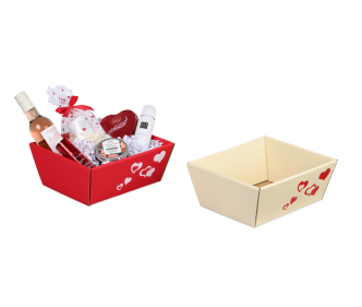 Geschenkkorb mit Herzen