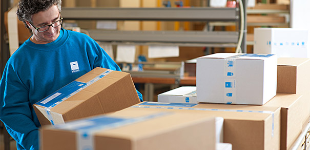 Versandkartons von MEDEWO