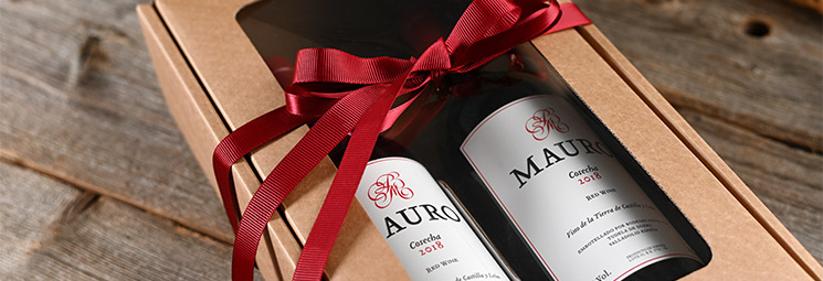 Weinflaschen in Geschenkkarton