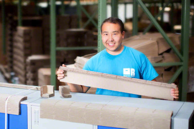 Kantenschutz aus Wellpappe