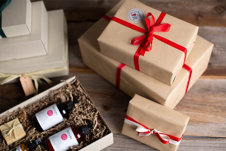 Emballer les cadeaux de manière écologique - voici comment faire