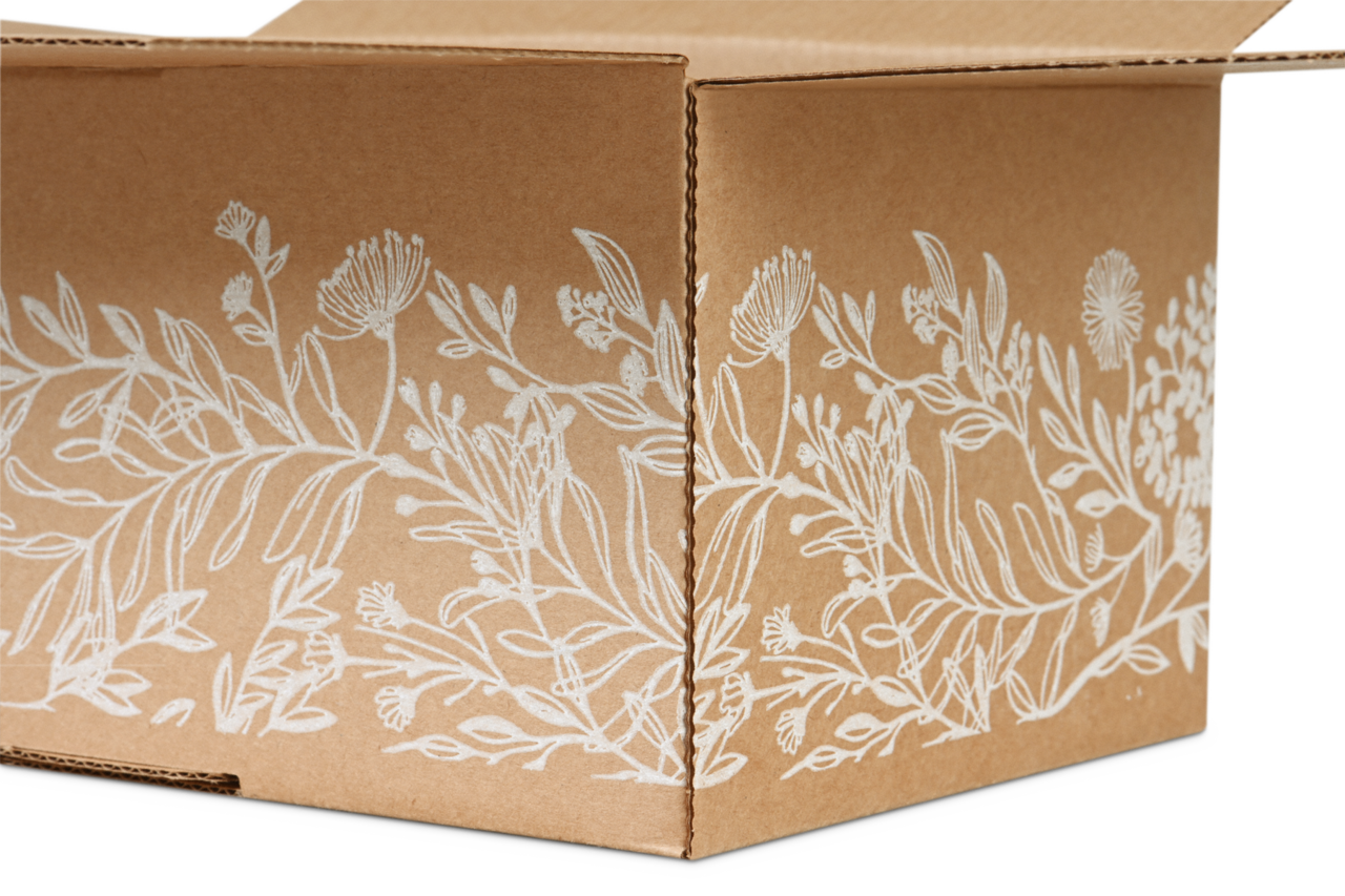 impression blanche naturelle au design floral élégant avec un motif de fleurs et de feuilles