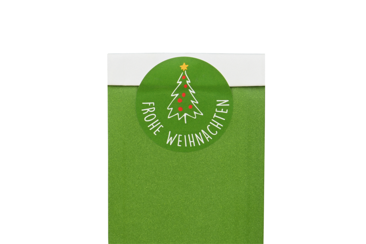 si vous fermez la boîte à l’arrière, cela crée une bande blanche au-dessus du dos vert, que vous pouvez recouvrir d’une étiquette à motif, par exemple