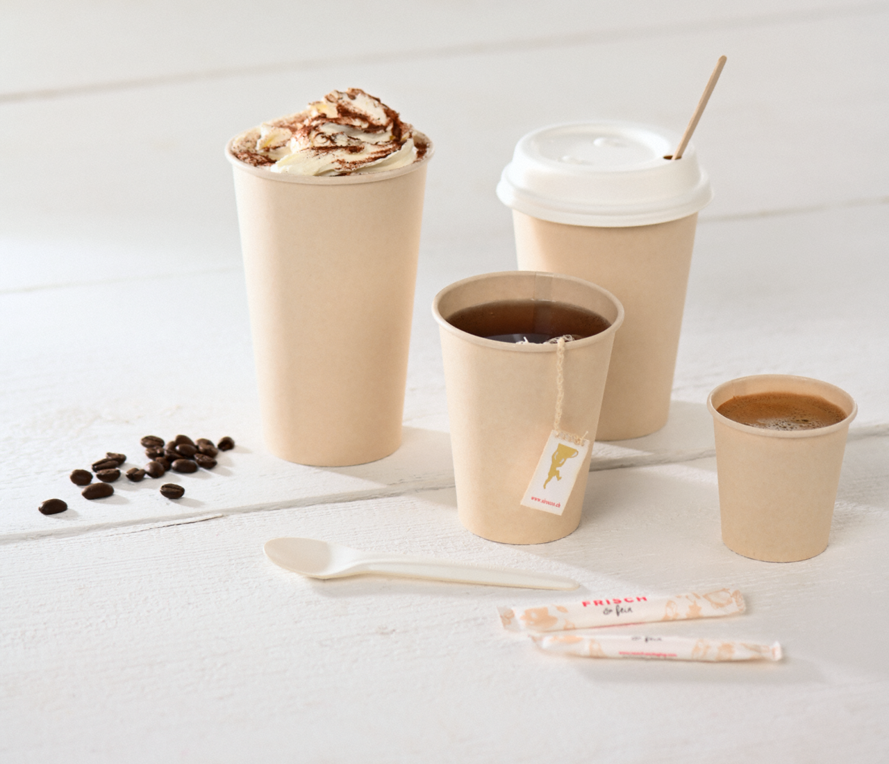 les cuillères à café écologiques en cellulose conviennent également...