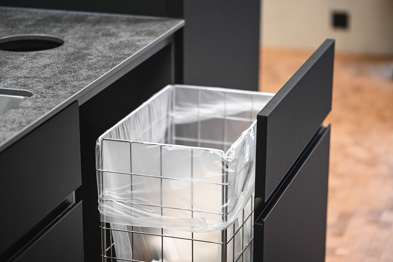 Corbeille grille pour ordures