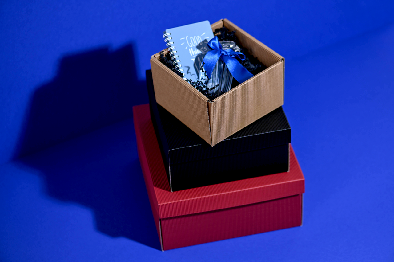 Boîte cadeau avec couvercle, ondulée