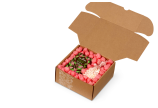 Les flocons d'emballage roses en forme de cœur apportent une touche d'amour et d'originalité à vos paquets cadeaux.