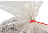 Ce sac robuste est transparent et fabriqué à partir de matériaux 100 % recyclés.