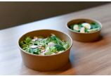 Les bols sont parfaits pour les salades et autres plats froids.