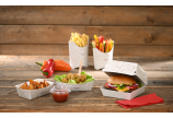 La boîte burger à emporter est, comme la barquette à snacks et la barquette à frites de la ligne «FRISCH & fein», un emballage idéal pour votre offre de snacks.