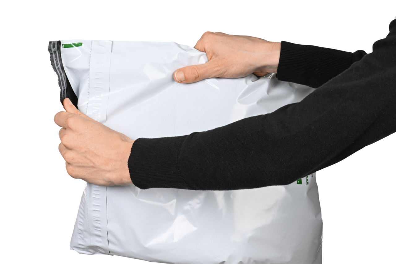Folien-Versandbeutel recycelt wiederverschliessbar
