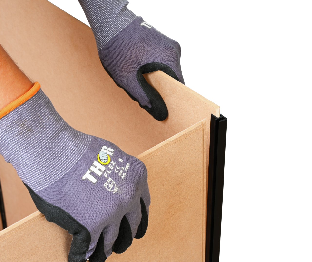 Transportbox lässt sich einfach zusammenklicken