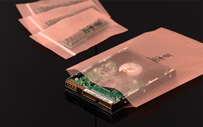 Elektronik in ESD-Beutel